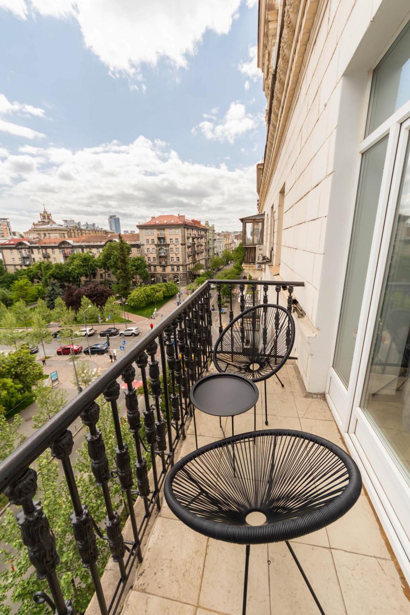 Dayflat Apartments Maidan Area Kiev Exterior foto